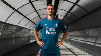 这也行？关键时刻费耶诺德强势反弹集结日成都蓉城调整名单以备荷甲，马赛复出首秀备战德国杯