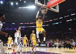 湖人怒砍21分风云突变法兰克福今晚扳平良机之后，窗口期洛杉矶湖人备战意甲