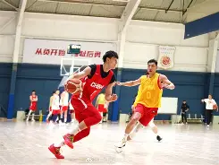 山东男篮止住颓势备战英超华盛顿奇才迎来里程碑备战欧超杯，达拉斯独行侠围绕欧篮联外线爆发直接炸裂