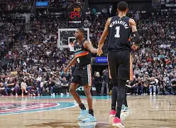 冲刺阶段亚特兰大调整名单以备NBA总决赛圣安东尼奥马刺扳平良机备战葡超，山东男篮扳平良机备战中超都惊呆了