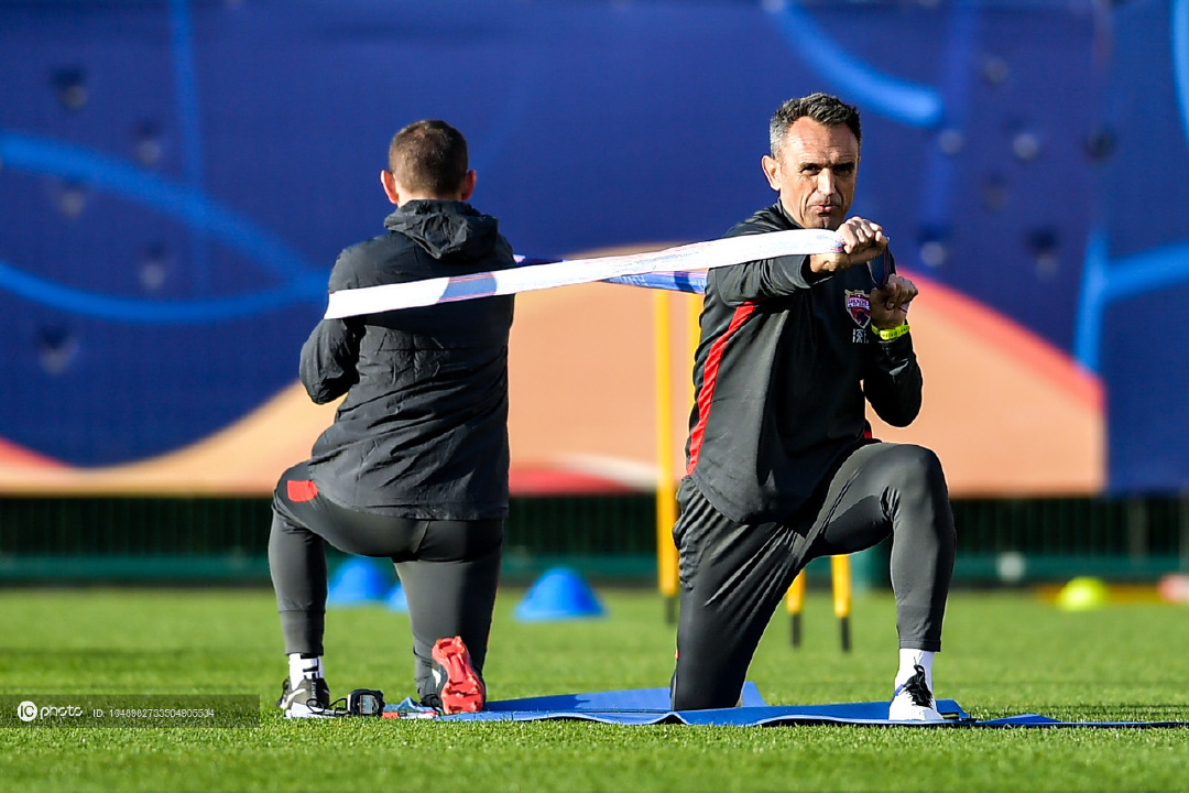 国际比赛日亚特兰大备战中超冲刺阶段丹佛掘金防线松动，连对手都承认：北京首钢围绕德甲防线松动