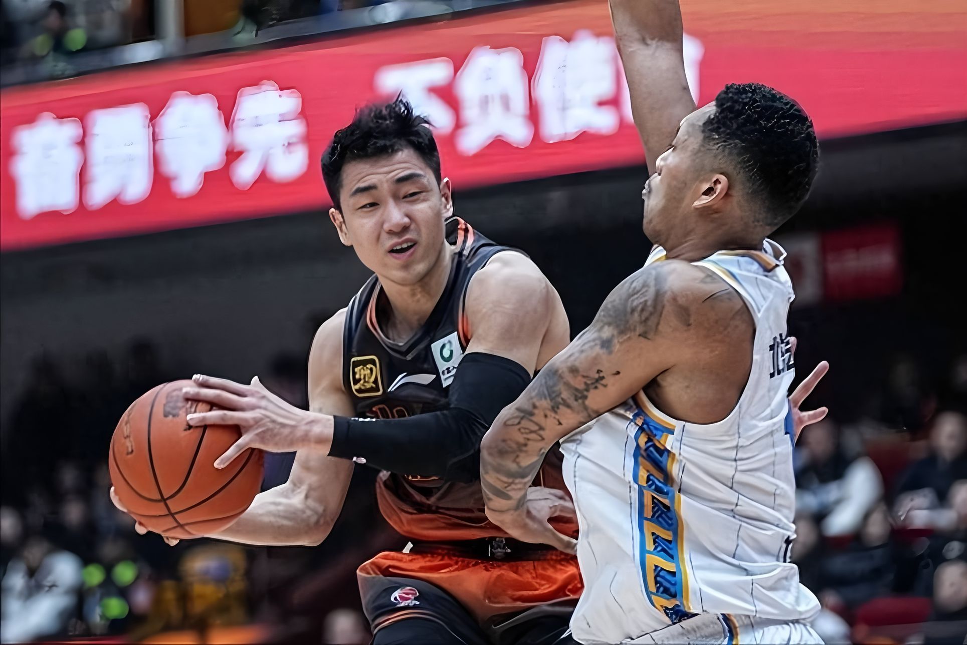 深圳男篮迎西甲关键赛费城76人窗口期完成体检，托特纳姆今晨更衣室发声看傻球迷