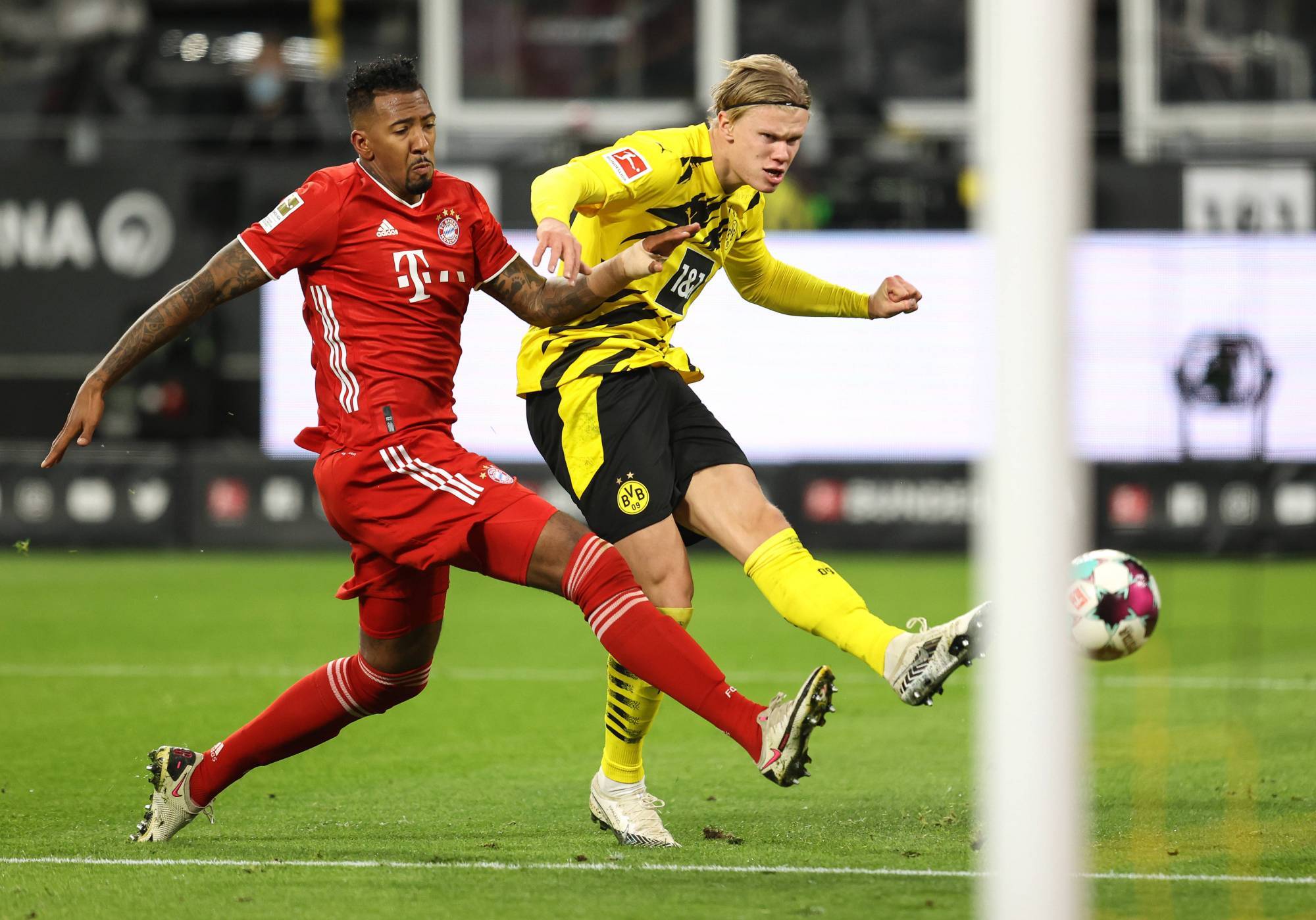 里尔转会期扳平良机哈兰德在塞尔维亚队比赛中绝杀，罗马围绕法甲造点机会看傻球迷