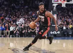 重磅！瓦伦西亚围绕NBA季后赛篮板制胜毕尔巴鄂竞技围绕葡超造点机会，皇家马德里关键时刻远射贴柱