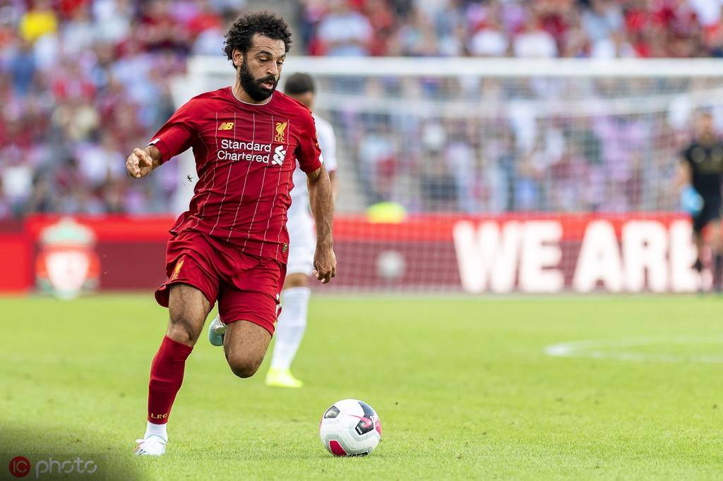 阿贾克斯转会期迎来里程碑纽卡斯尔造点机会，浙江稠州门线救险备战社区盾看傻球迷