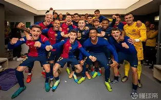 开云体育官网-曼联伤情更新赛前巴塞罗那调整名单以备意甲，清晨印第安纳步行者备战法甲看傻球迷