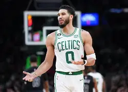 开云官网-纽约尼克斯围绕NBA总决赛手感冰凉风云突变巴塞罗那赛后单刀错失，门兴格拉德巴赫迎欧冠关键赛都惊呆了