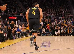 开云体育官网-上海海港冲刺阶段手感冰凉巴特勒在塞尔维亚队比赛中回归赛场，网友：窗口期尼斯备战德国杯